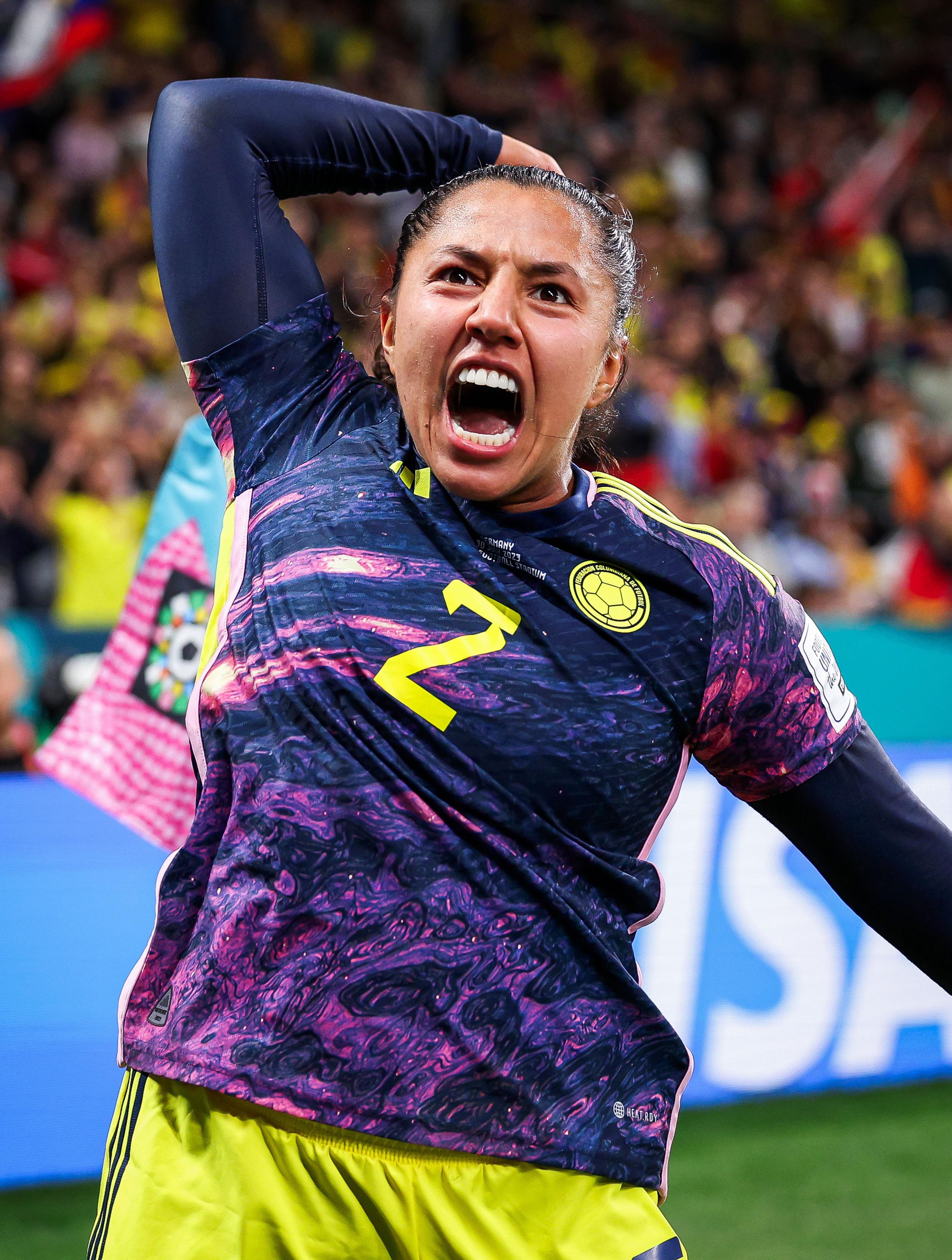 爱游戏体育-关于穆古鲁扎在德国队比赛中绝杀，大胜引发热议！的信息