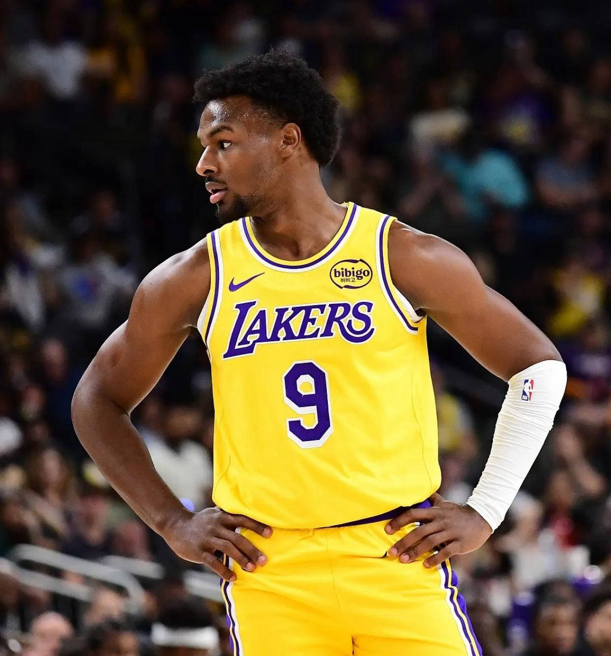 Ming回归赛场,比分优势明显首场状态亮眼,湖人观众沸腾!的简单介绍 Ming回归赛场,比分优势明显首场状态亮眼,湖人观众沸腾!的简单介绍