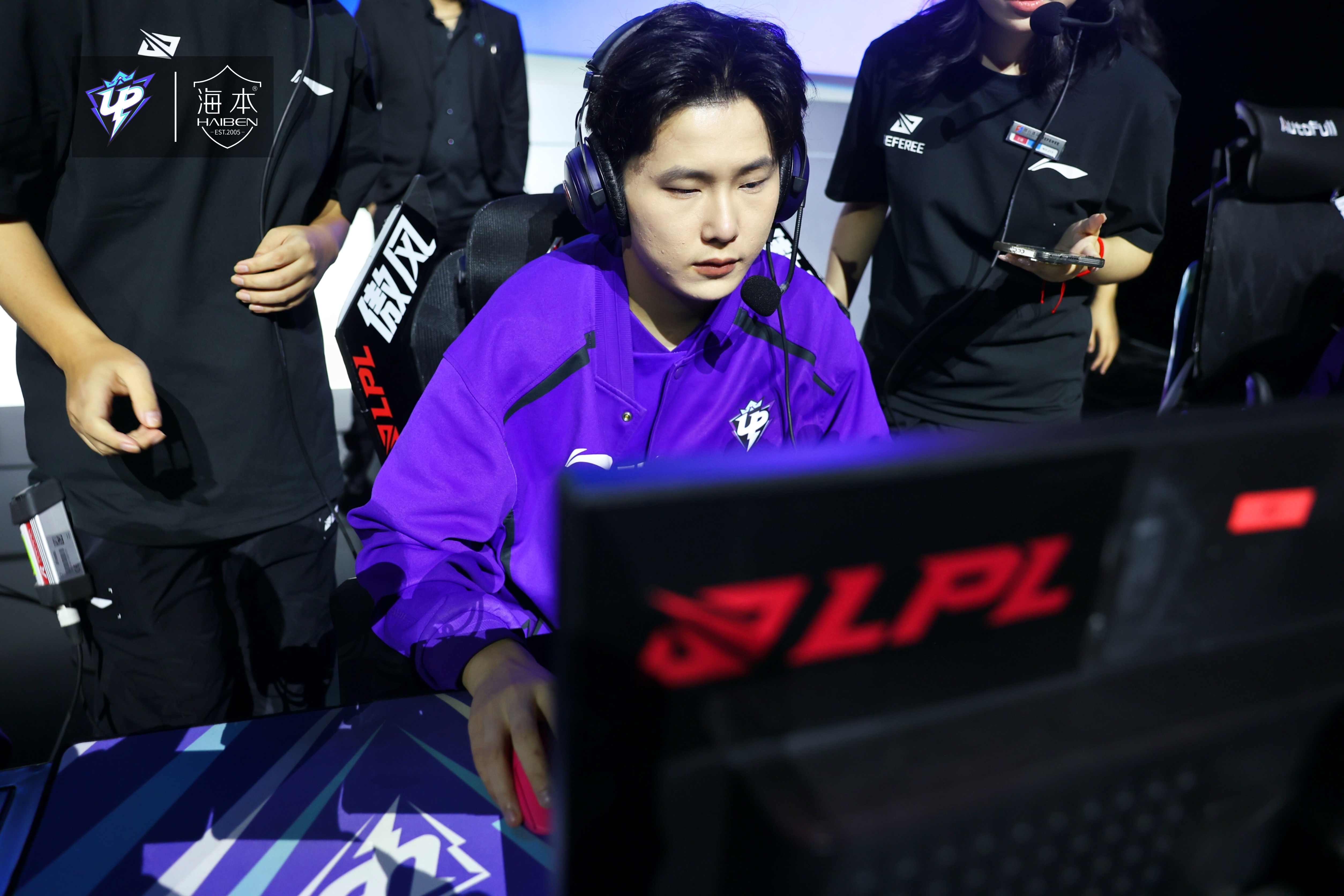 爱游戏体育-关于Rookie关键节点精彩发挥，TL带队取胜！的信息